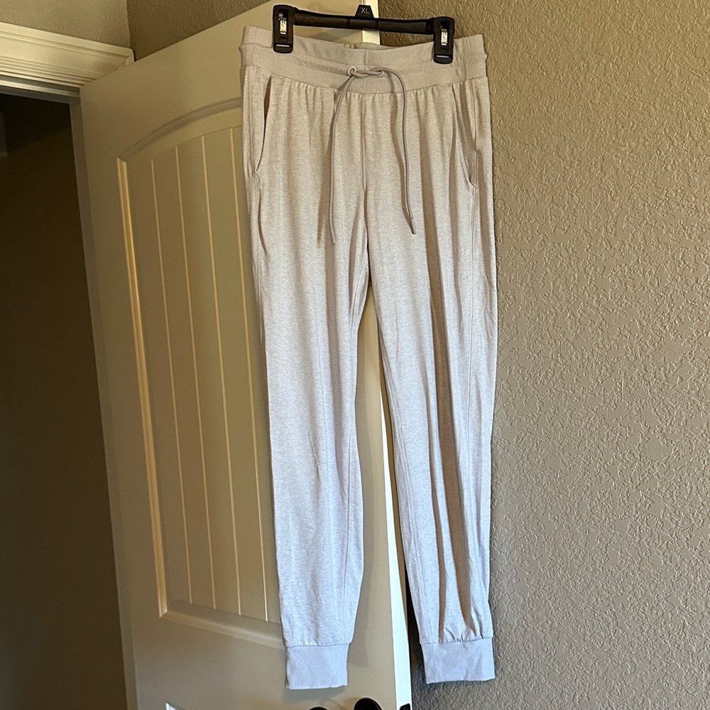 Women’s Light Gray Drawstring jogger Pants